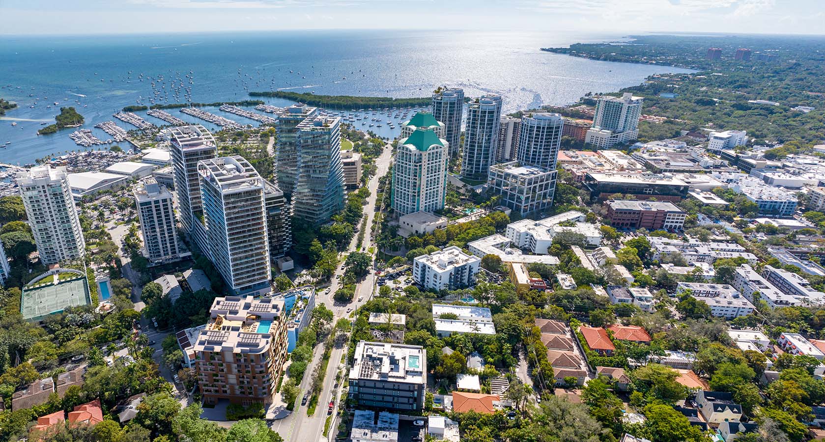 The Lincoln Coconut Grove — photo building