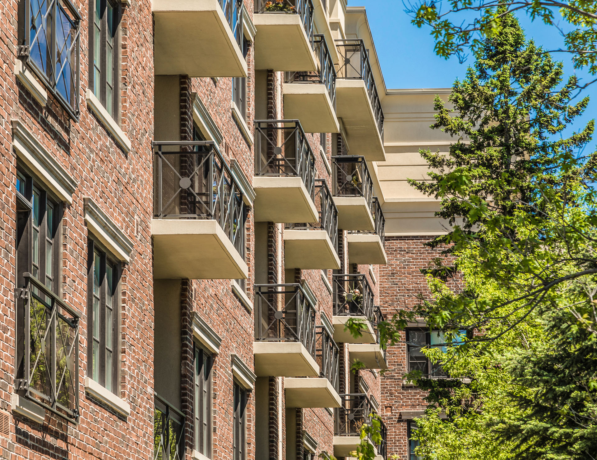 Chartwell Oak Ridges Retirement Residence