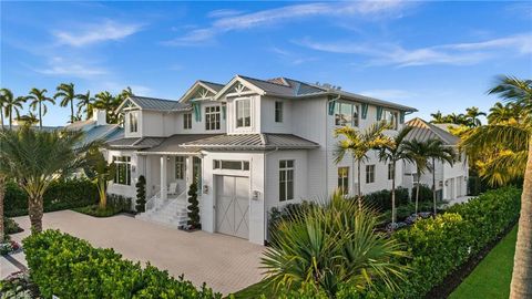 The Cayden Olde Naples — photo building