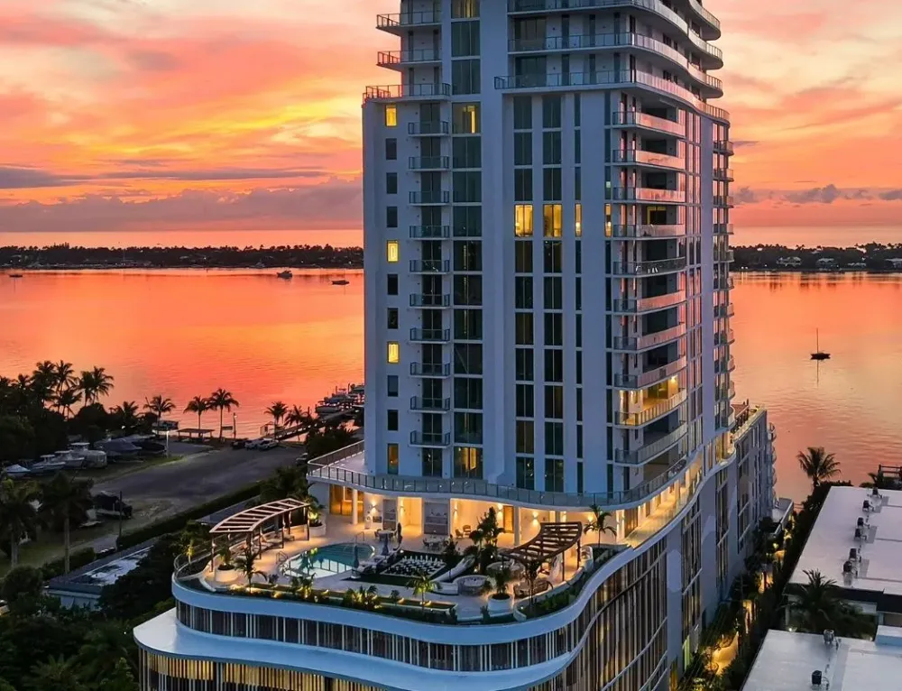 SIXTY2 — exterior rendering