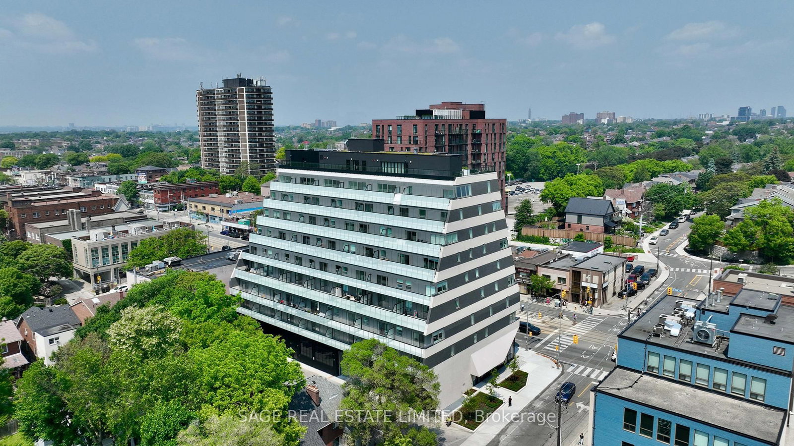 Monza Condos