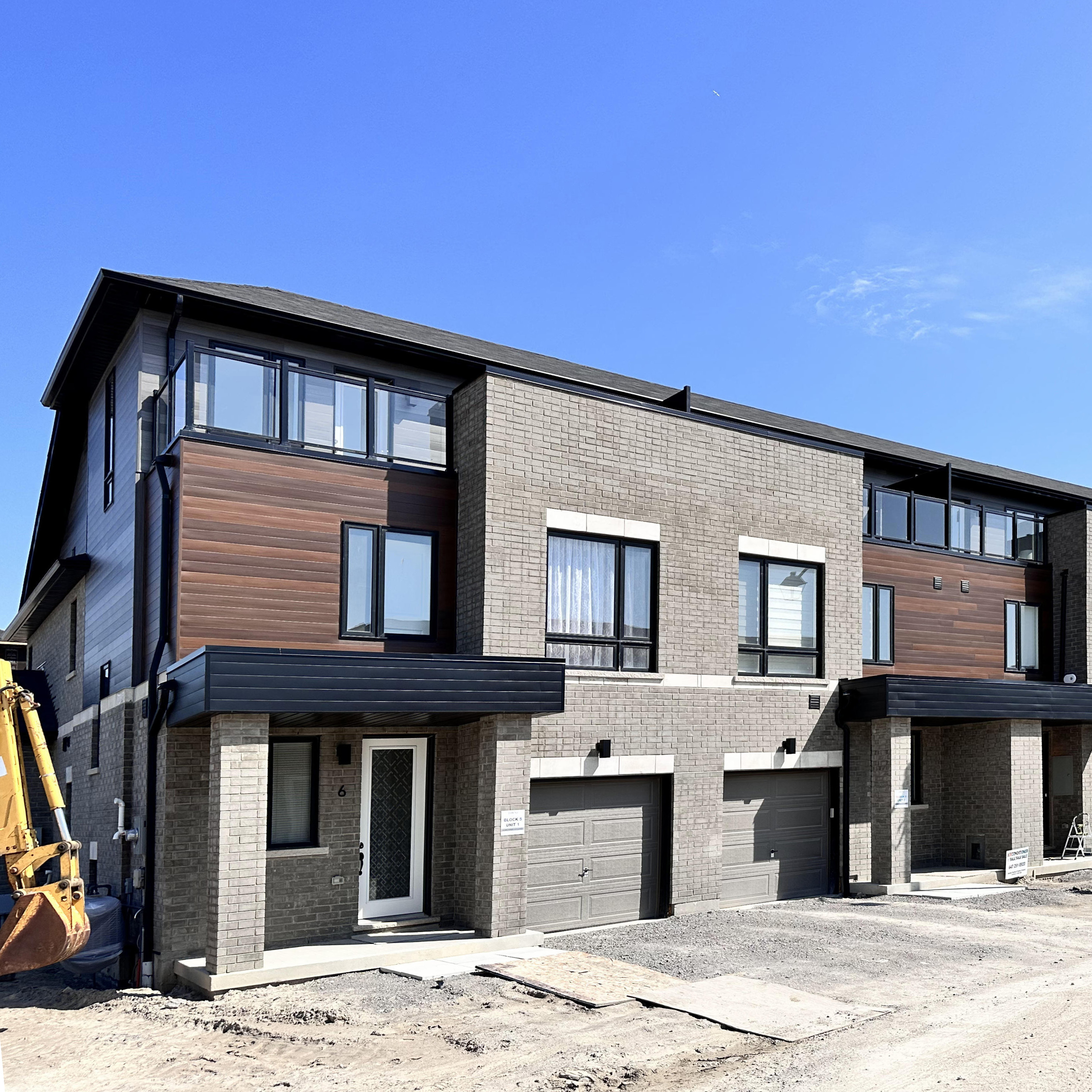 Towns at Folkstone Construction Progress — photo building