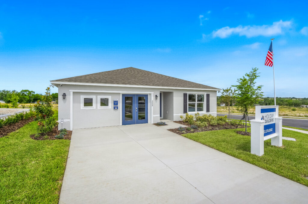 Citrus Ridge — photo building