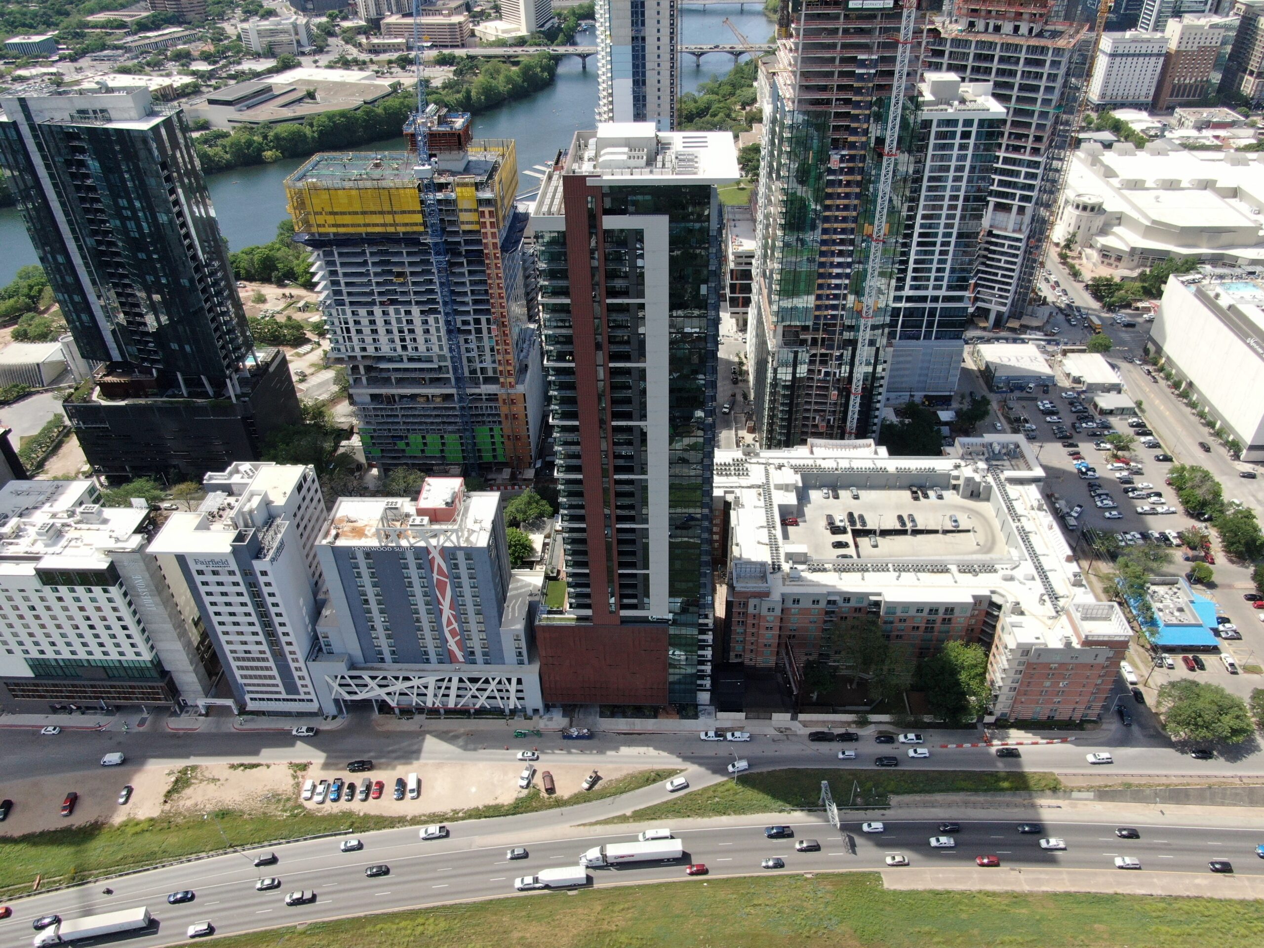 Vesper ATX — photo building