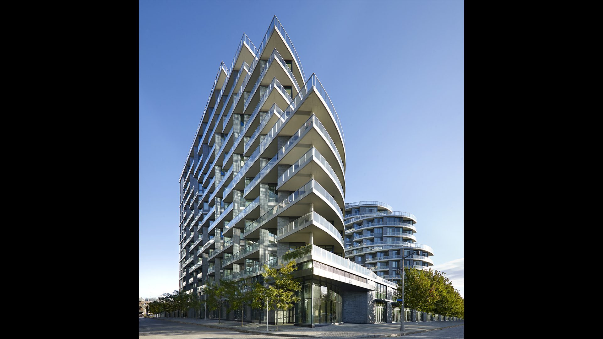 Aquavista at Bayside — photo building