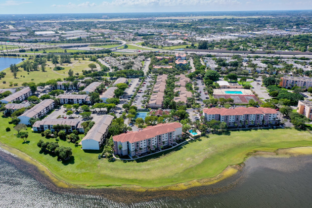 Lake Place II Condos — aerial rendering
