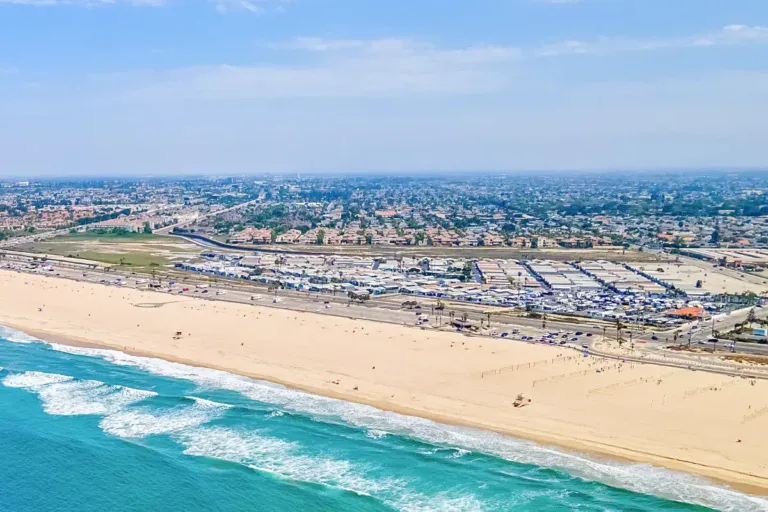 Huntington by the Sea — lifestyle amenity