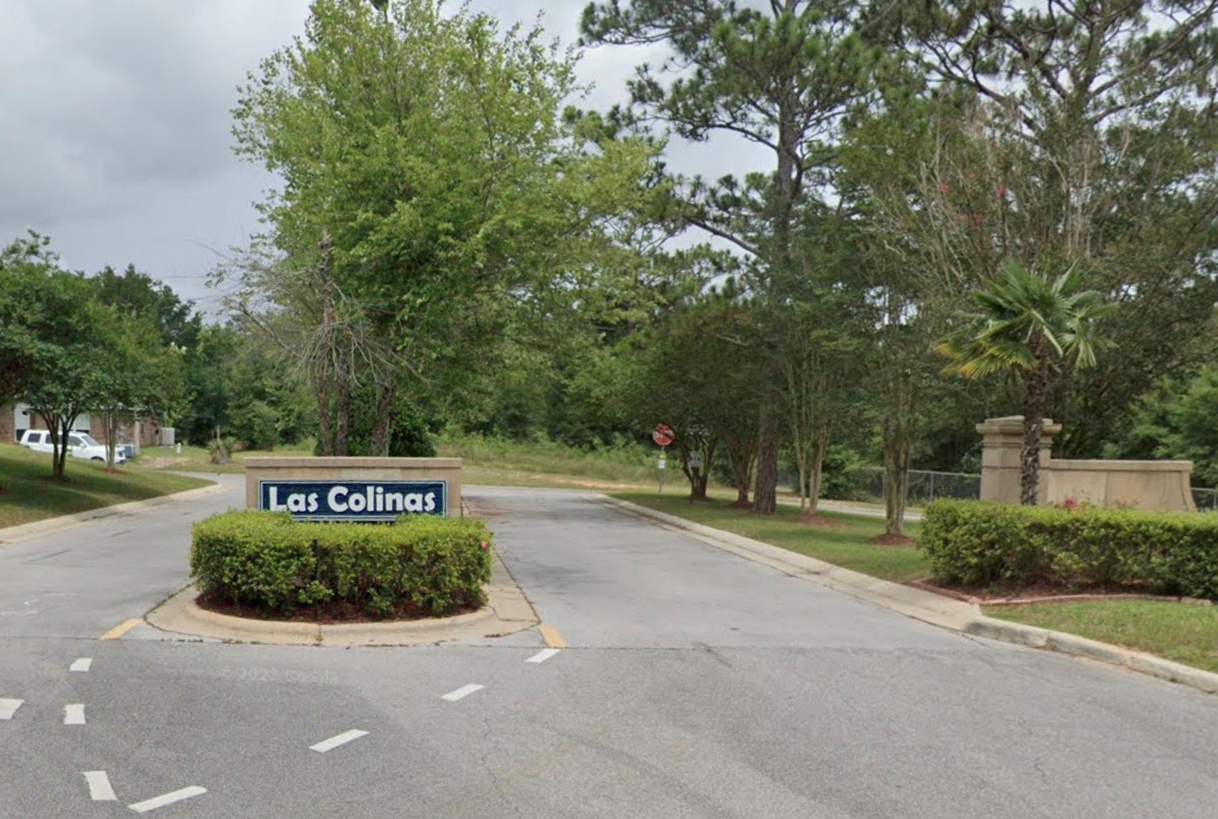 Las Colinas — lifestyle amenity