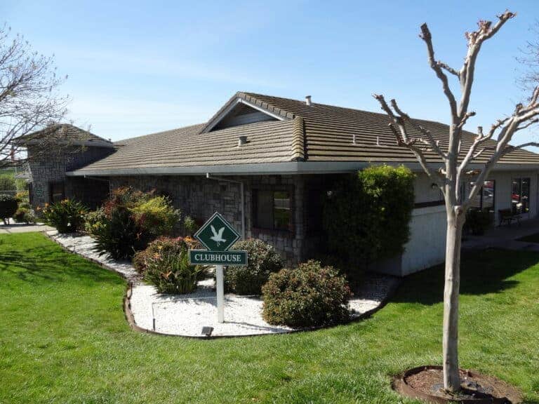 Delta Villa Estates — photo building
