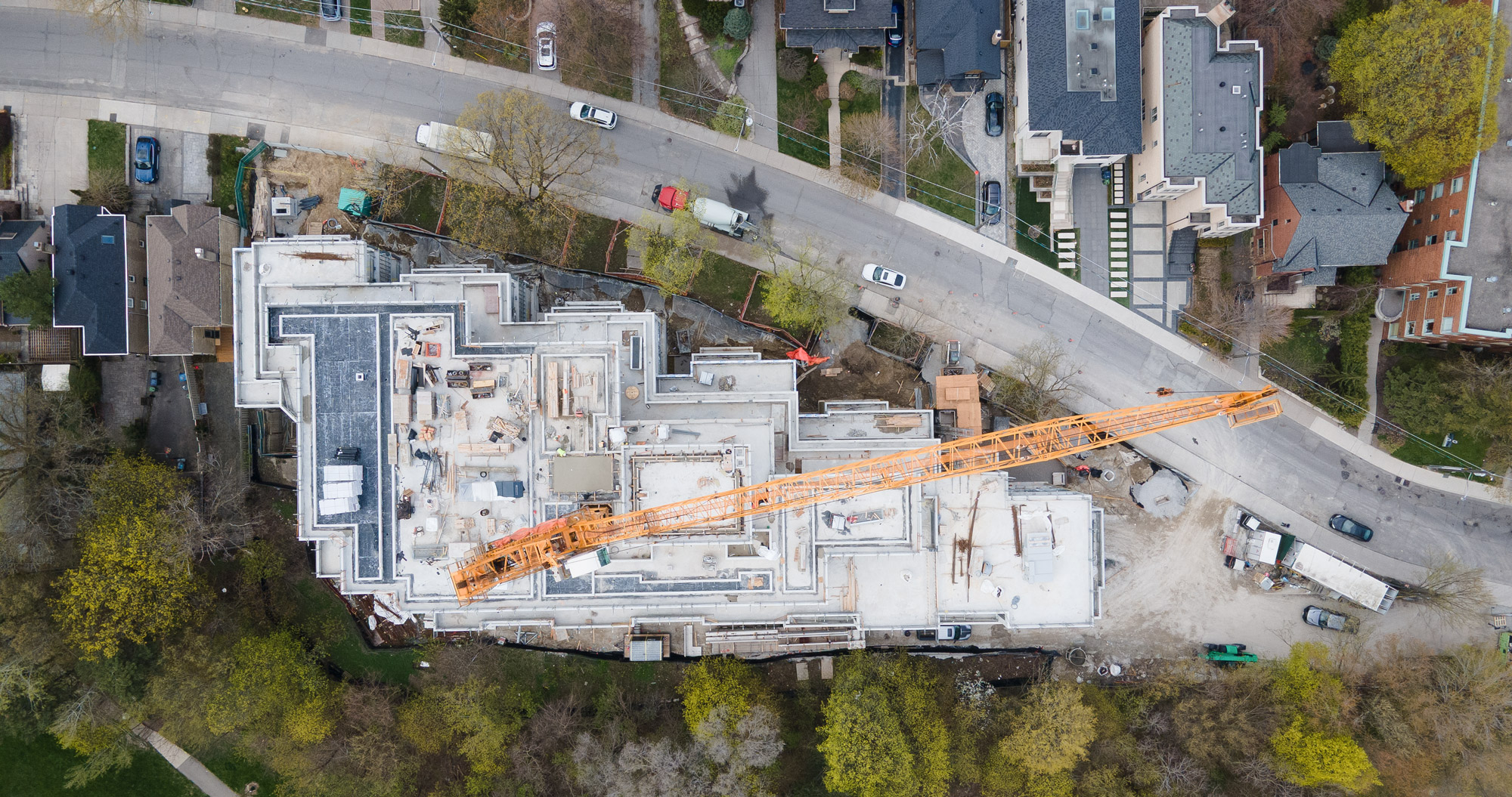 The Chatsworth — photo building