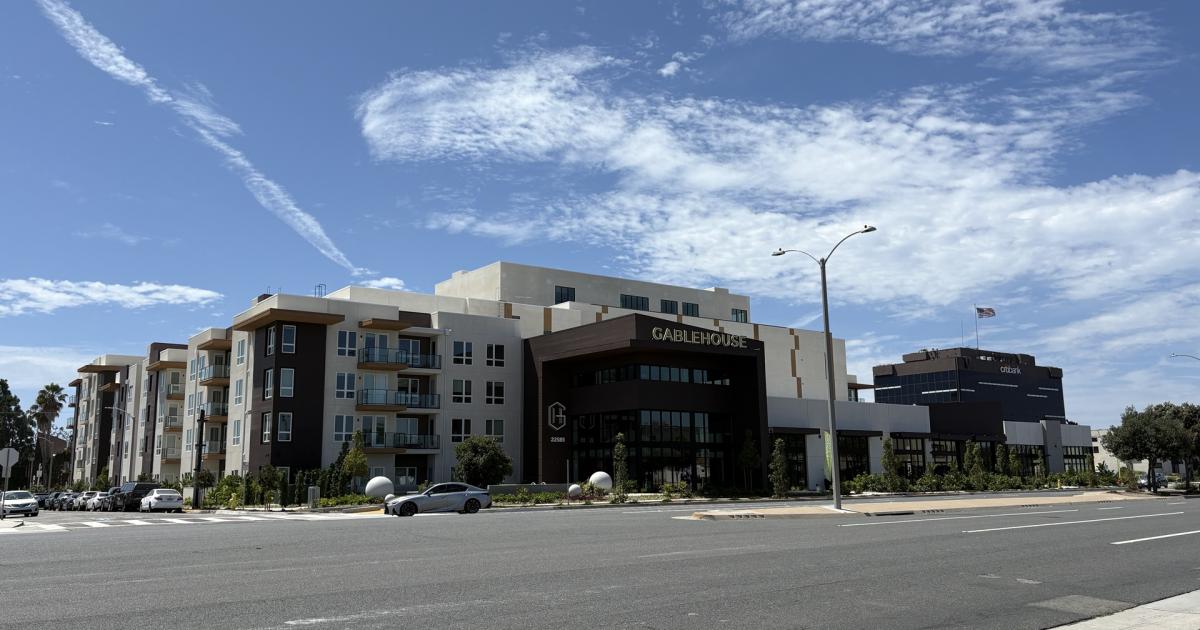 Torrance's Gable House Apartments — photo building