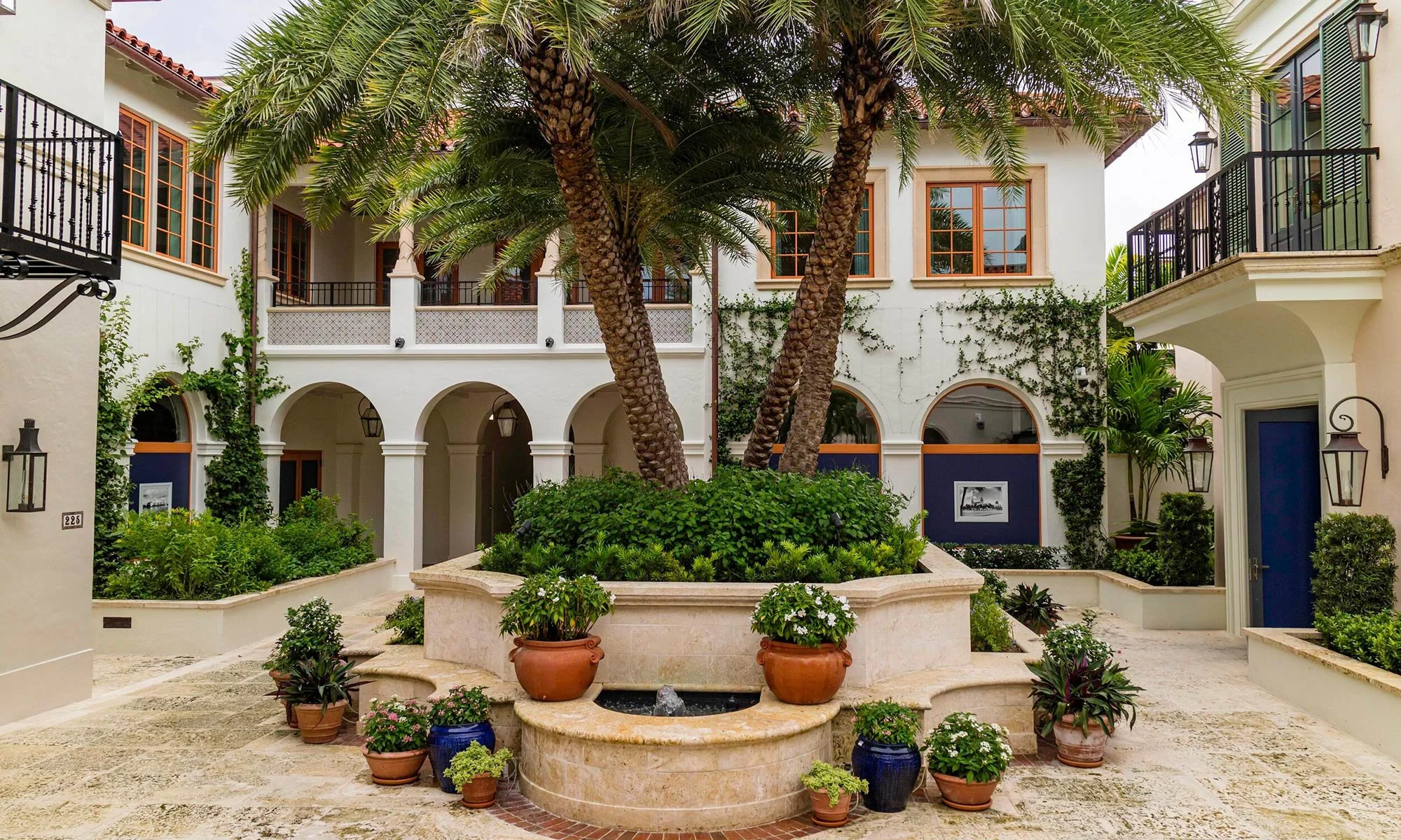 South Flagler House — lifestyle amenity