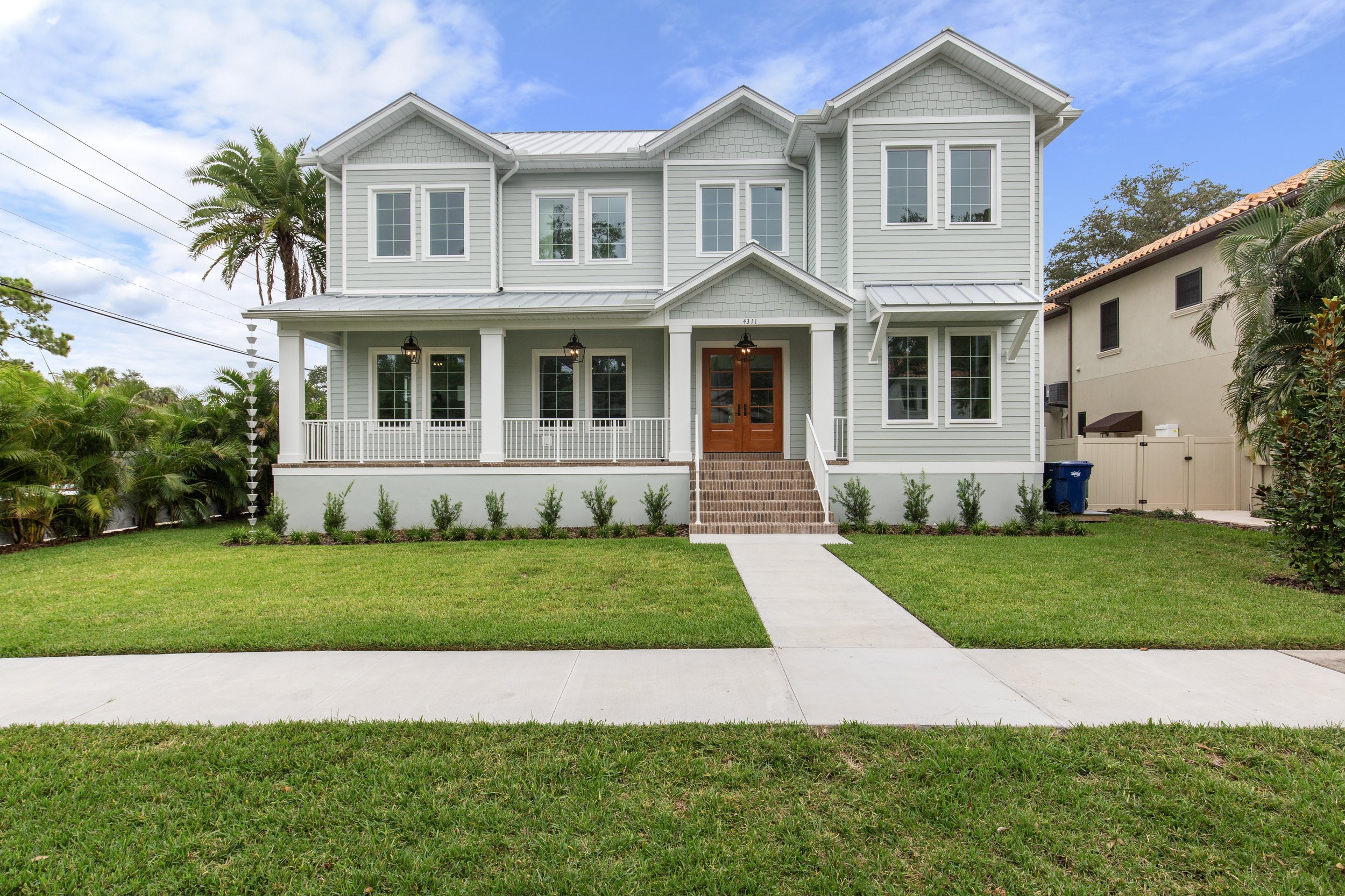 4311 Sevilla Street — photo building