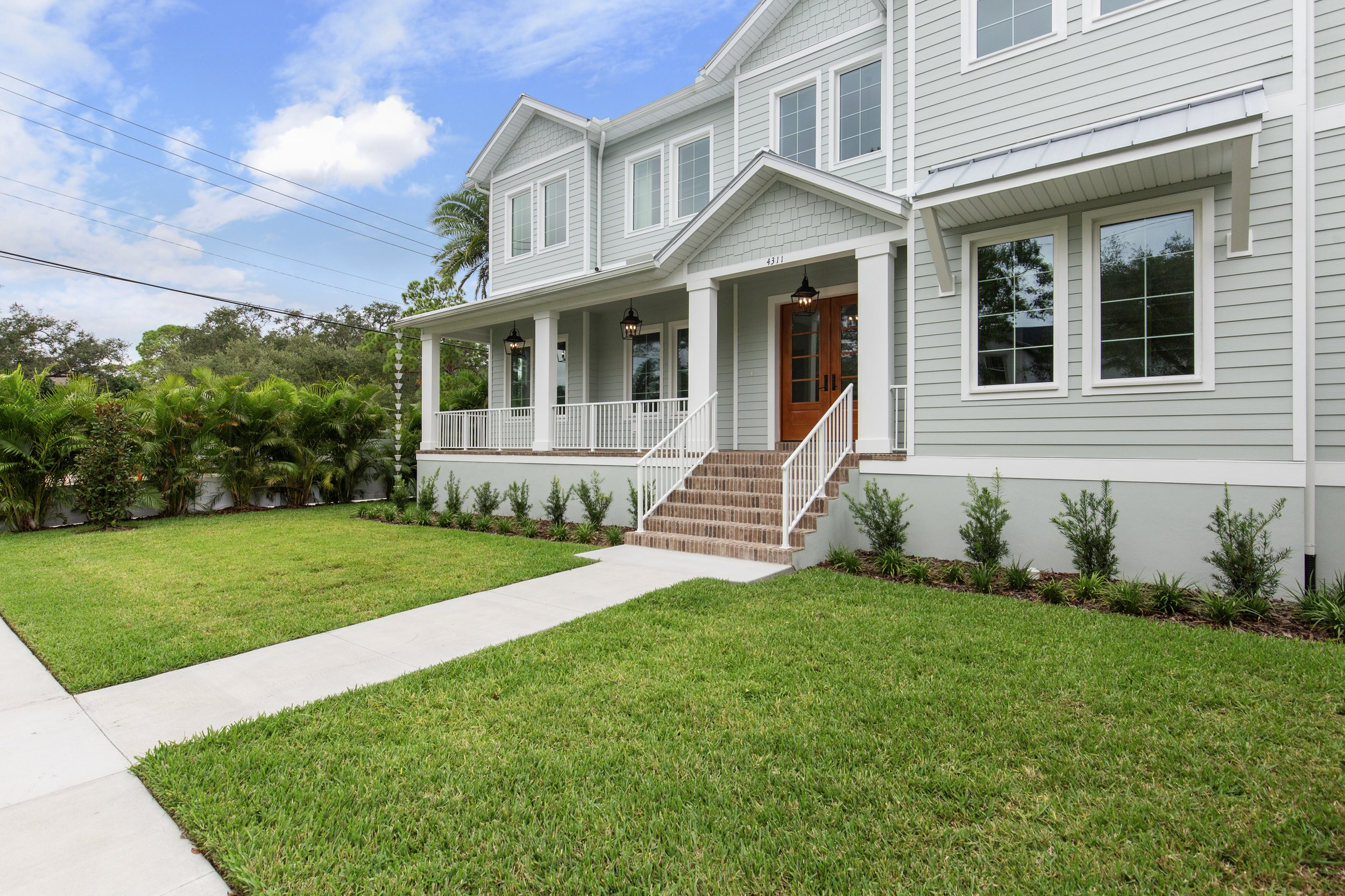 4311 Sevilla Street — photo building