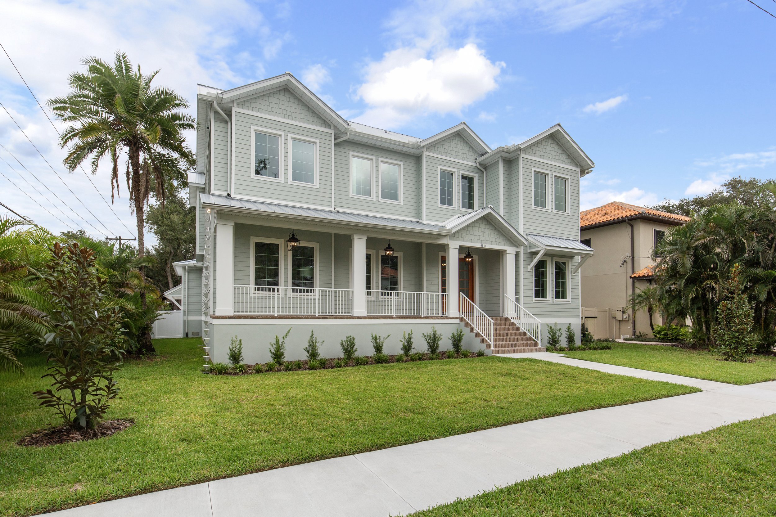 4311 Sevilla Street — photo building