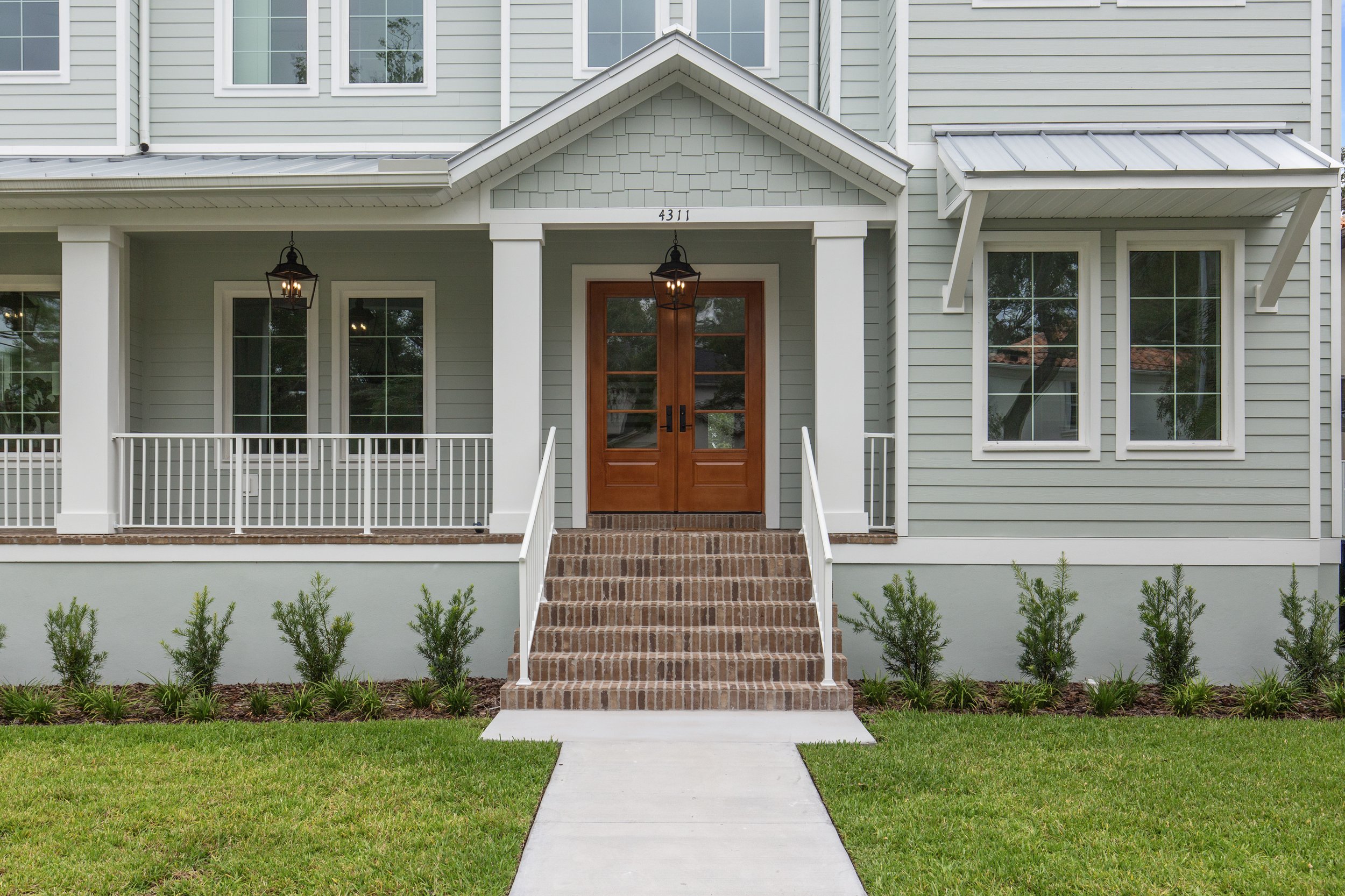 4311 Sevilla Street — photo building