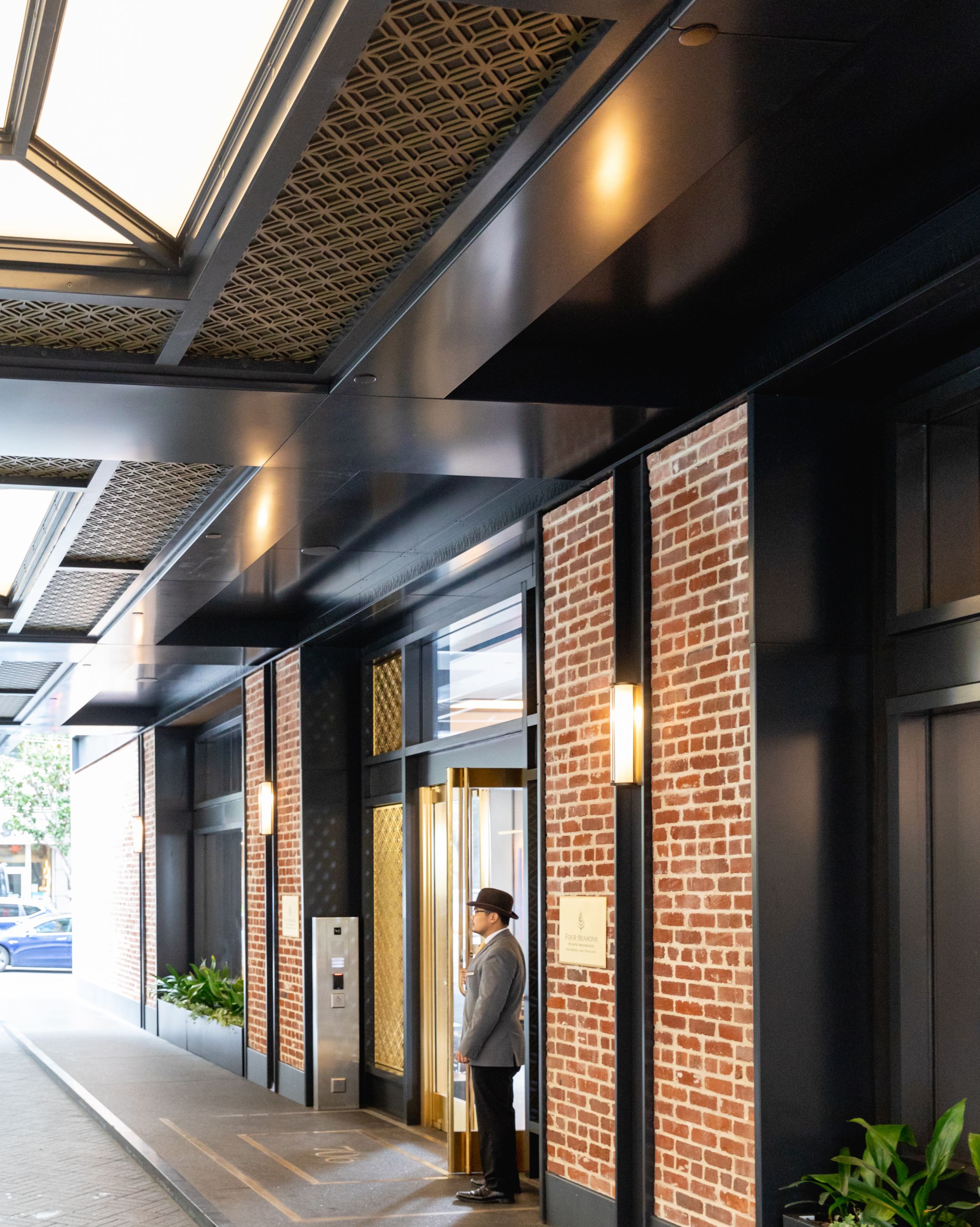 Four Seasons Private Residences 706 Mission