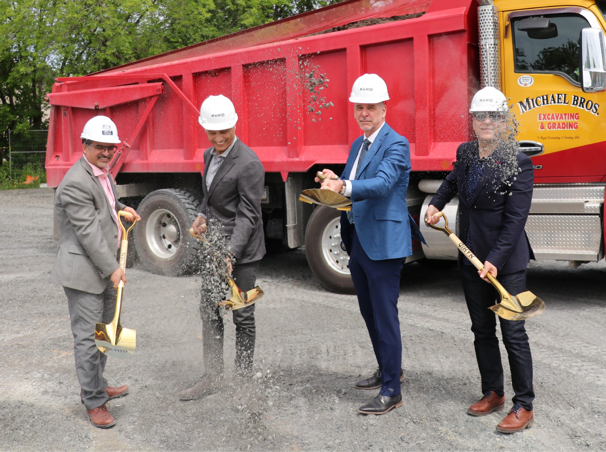 110 Sheppard Ave — lifestyle amenity