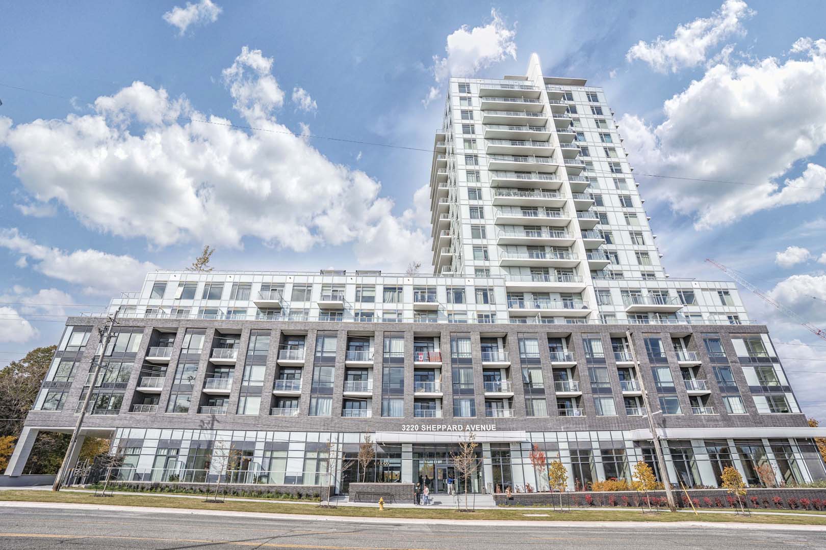 East 3220 Condominiums (NOW SELLING)