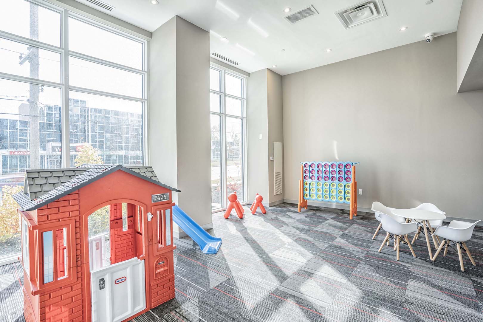 East 3220 Condominiums (NOW SELLING) — lifestyle amenity