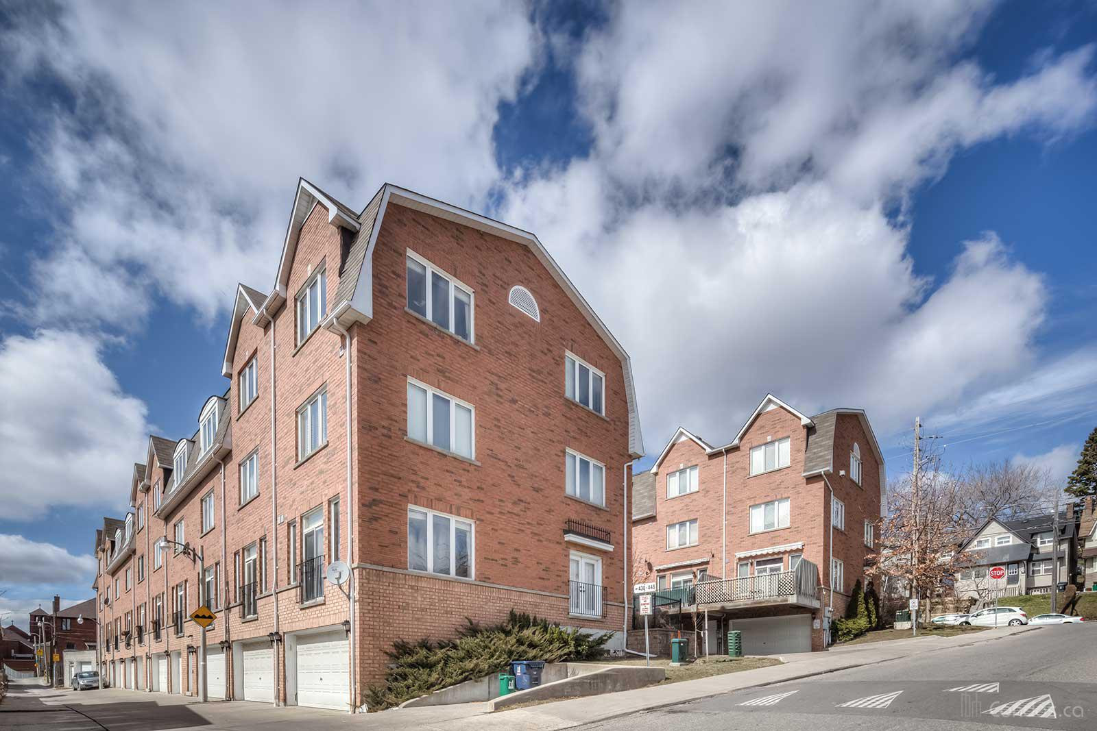 ELM Davenport Residences — photo building