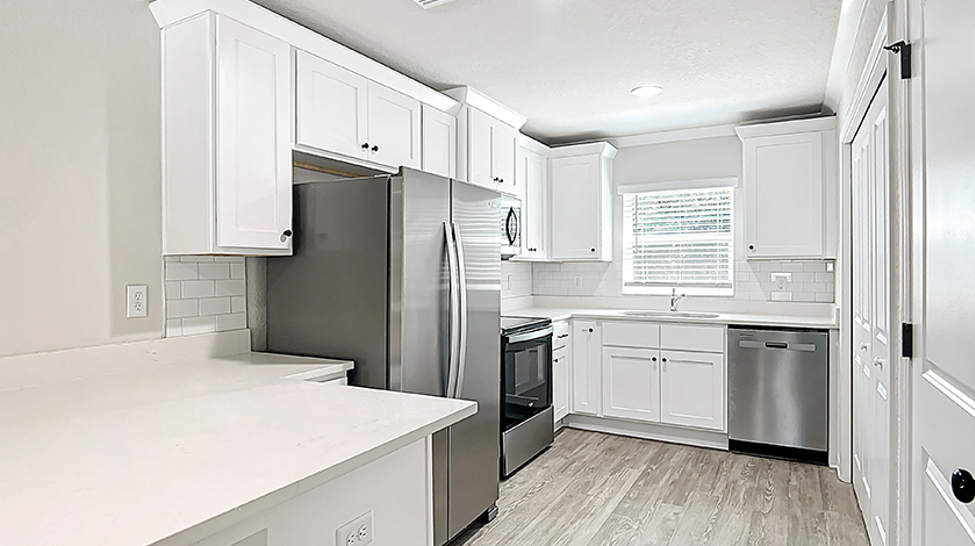 9195/9197 N Peachtree Way — interior rendering