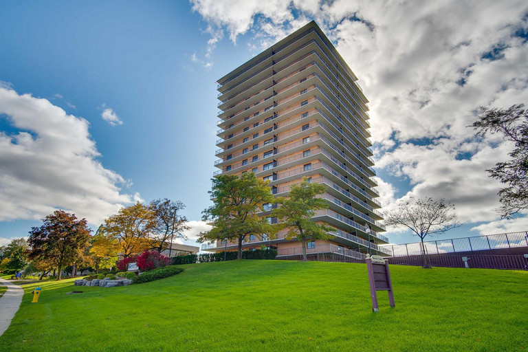 Beacon Tower — photo building
