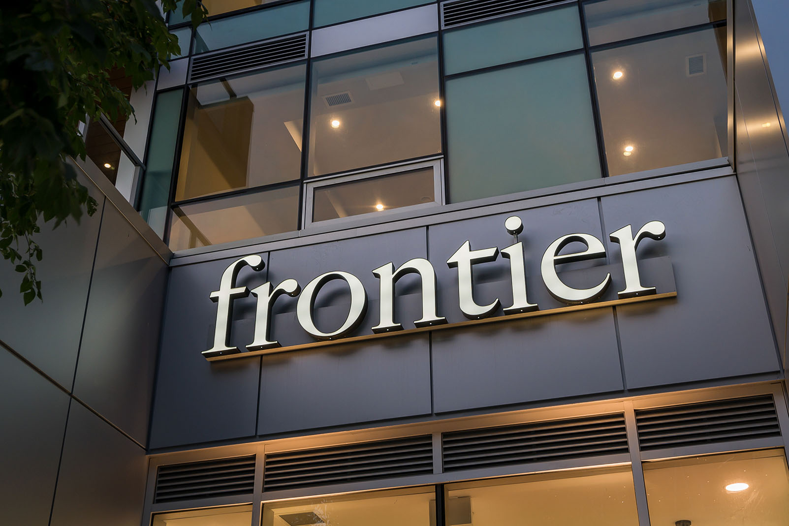 Frontier — photo building